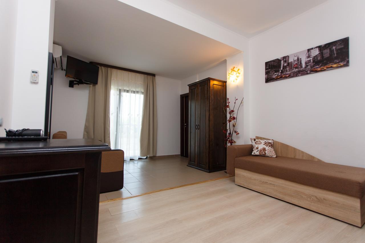 Vila Sandra Costinesti Exterior photo